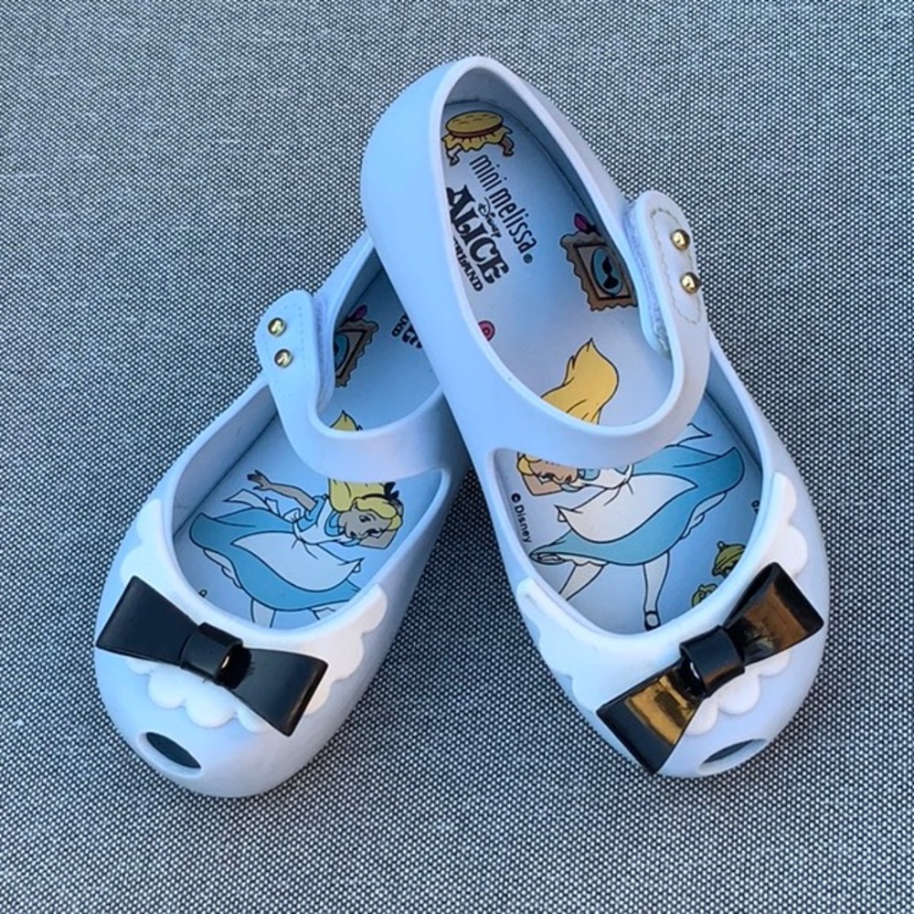 Mini Melissa + Disney Alice in Wonderland Mary Jane